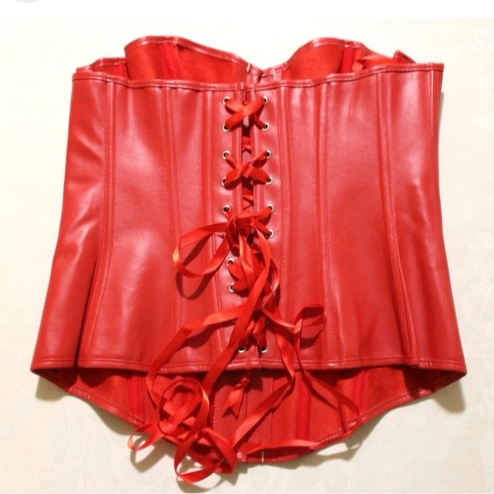#1667**Red Leather Zip-Front Corset Top - Picture 4 of 10
